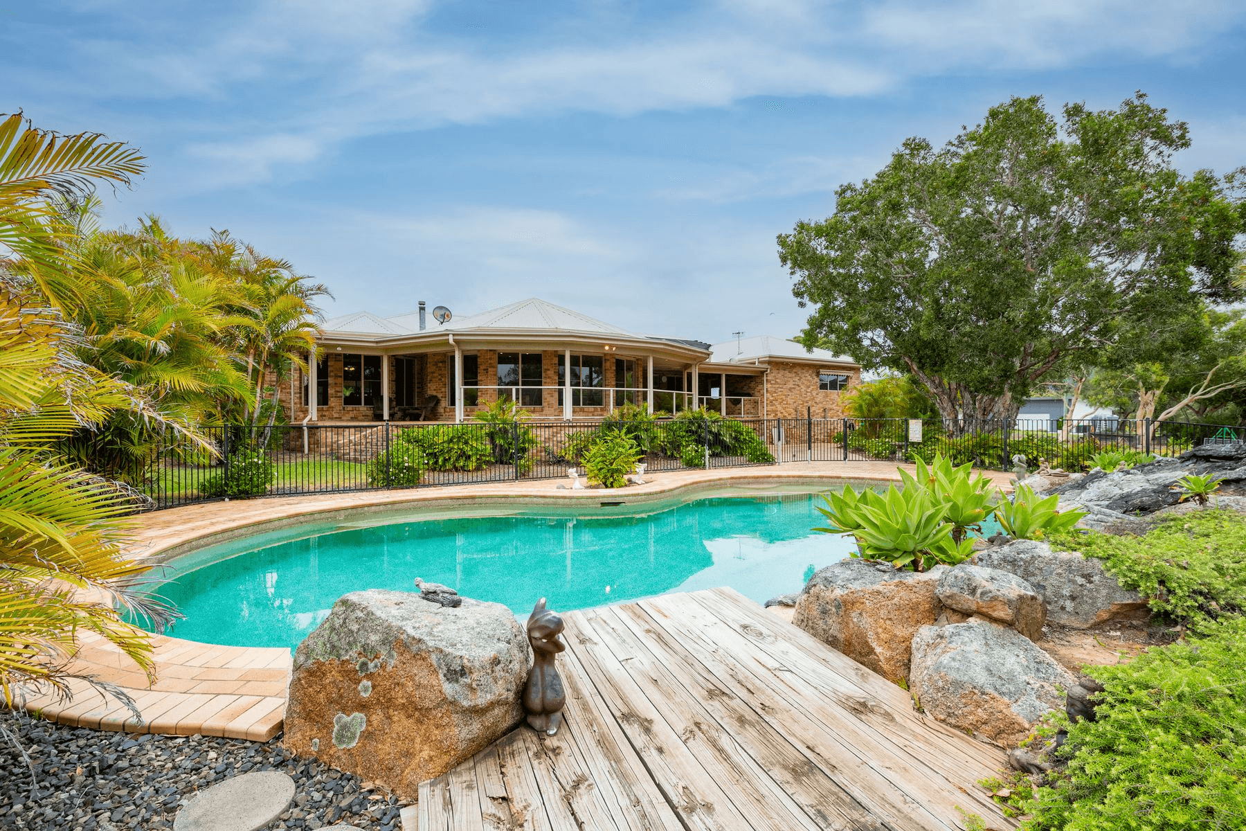 137 Bakali Road, Forresters Beach, NSW 2260