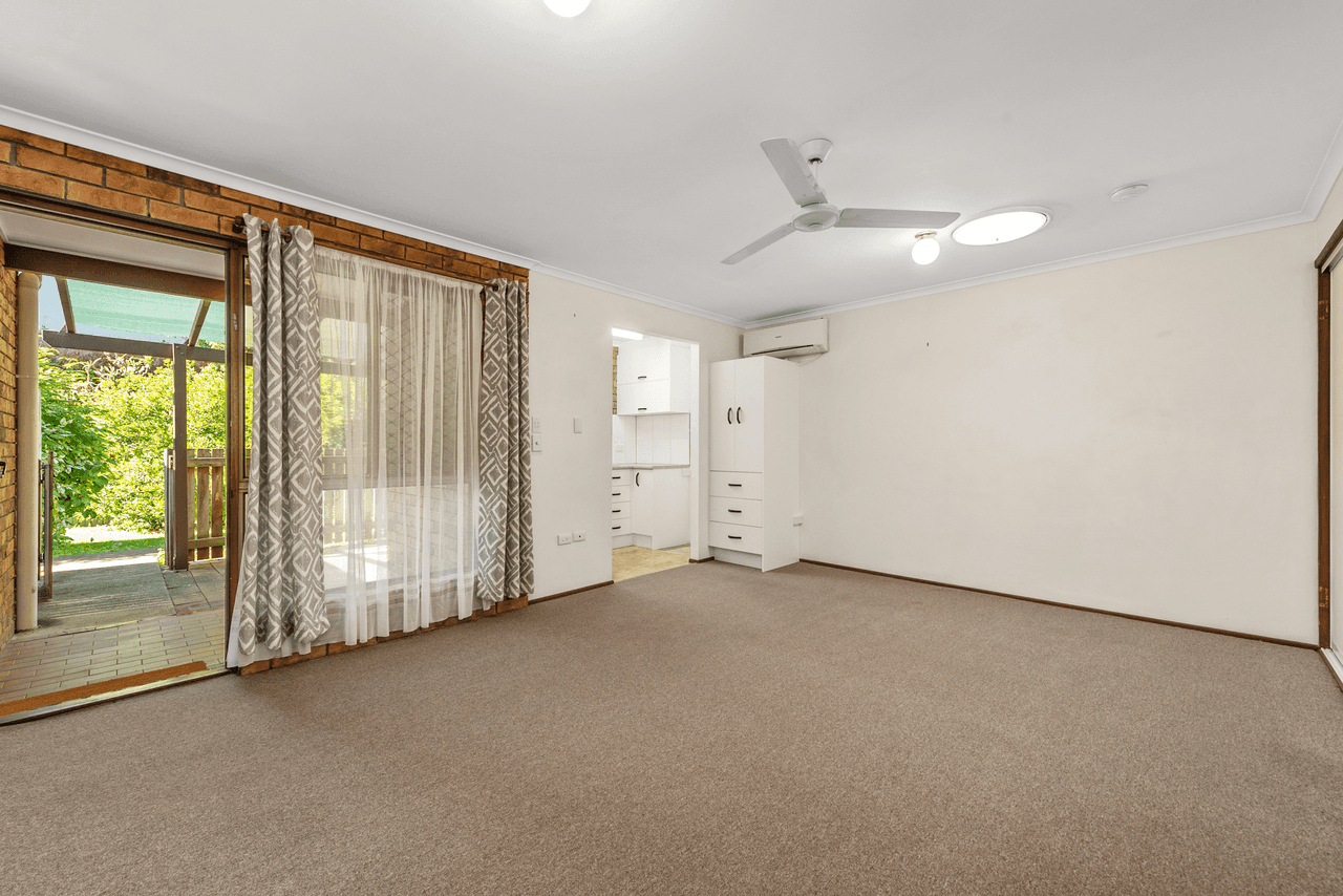 1/1 Rock Street, Scarborough, QLD 4020