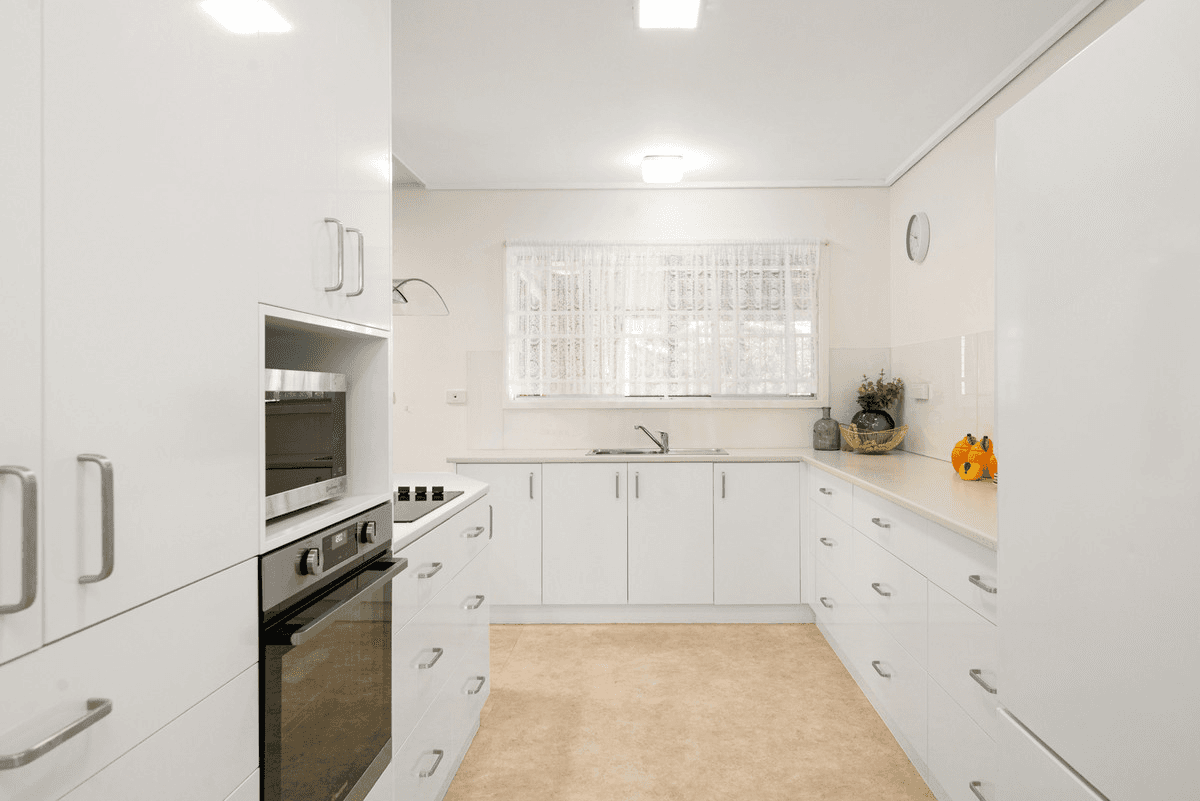19 Kirkhill Street, Brighton, QLD 4017