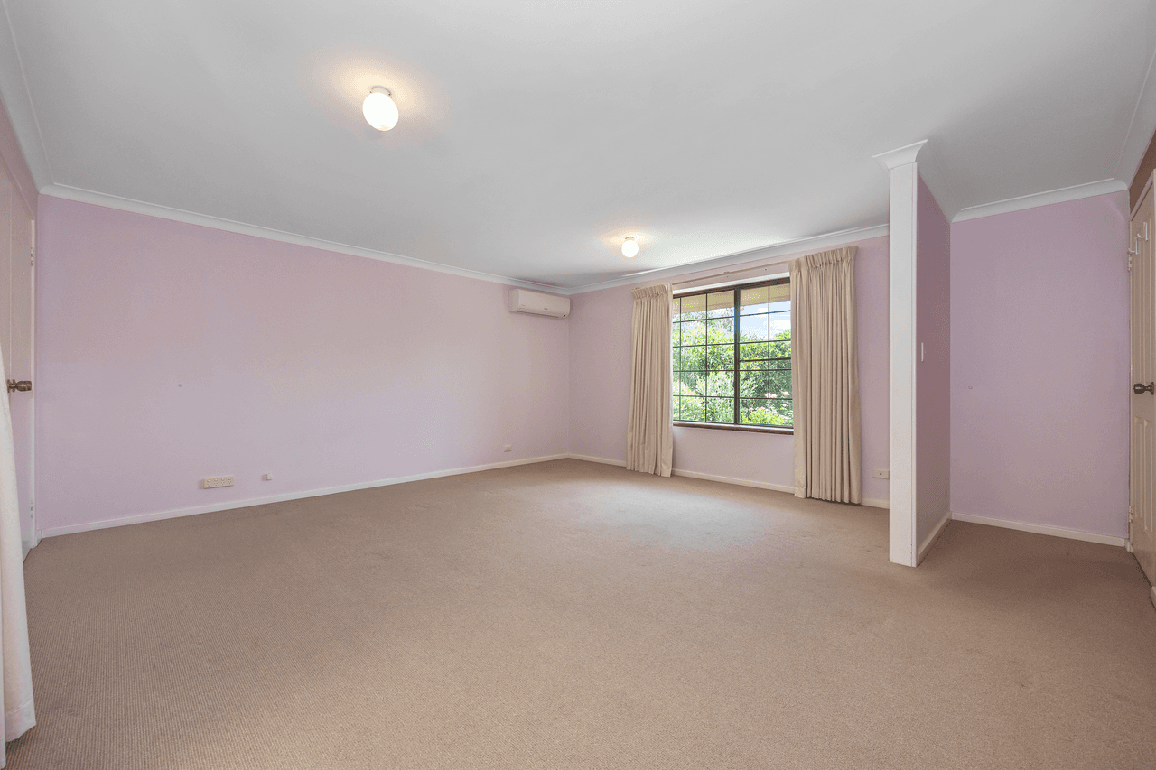 11 Seacrest Drive, SORRENTO, WA 6020