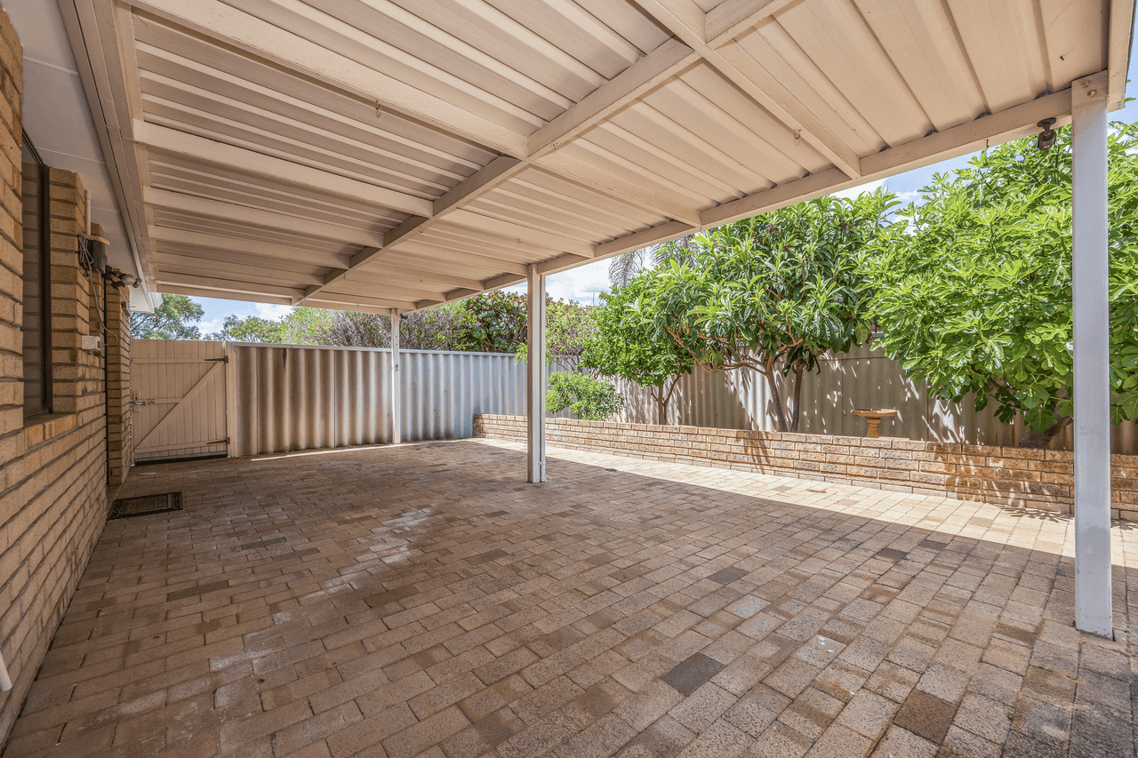 11 Seacrest Drive, SORRENTO, WA 6020