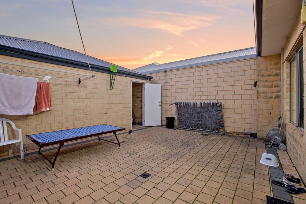 130 Lambeth Circle, WELLARD, WA 6170