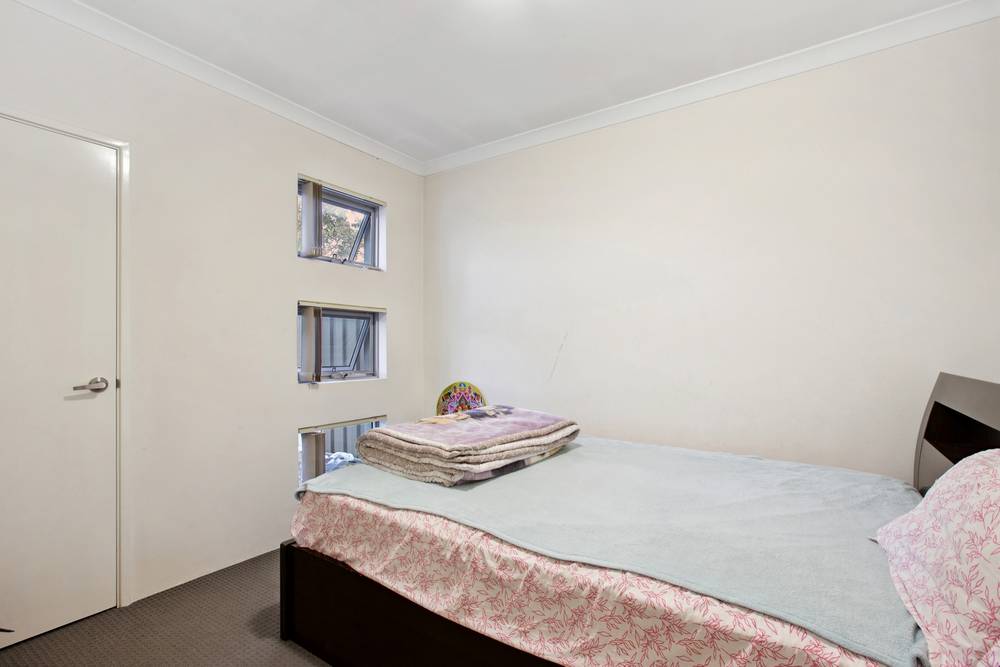130 Lambeth Circle, WELLARD, WA 6170