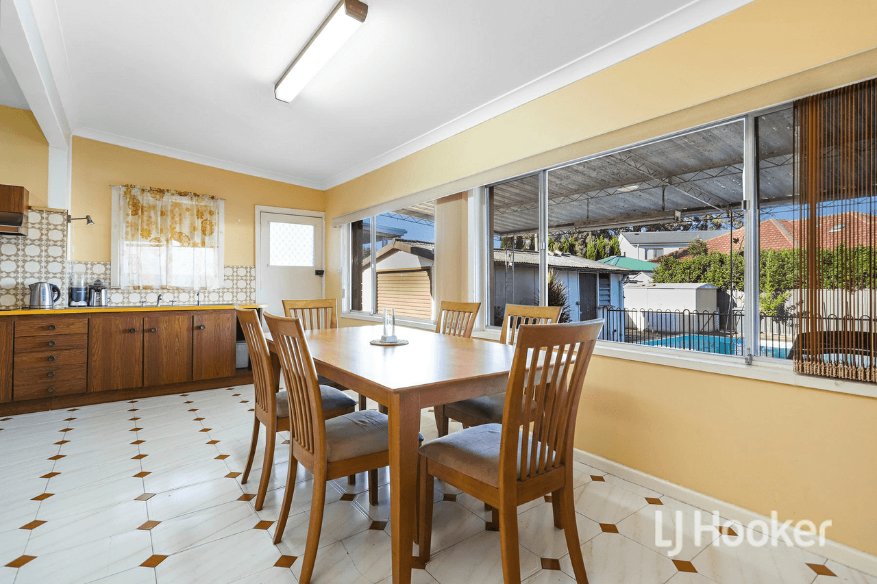 9 Rogers Street, MERRYLANDS, NSW 2160