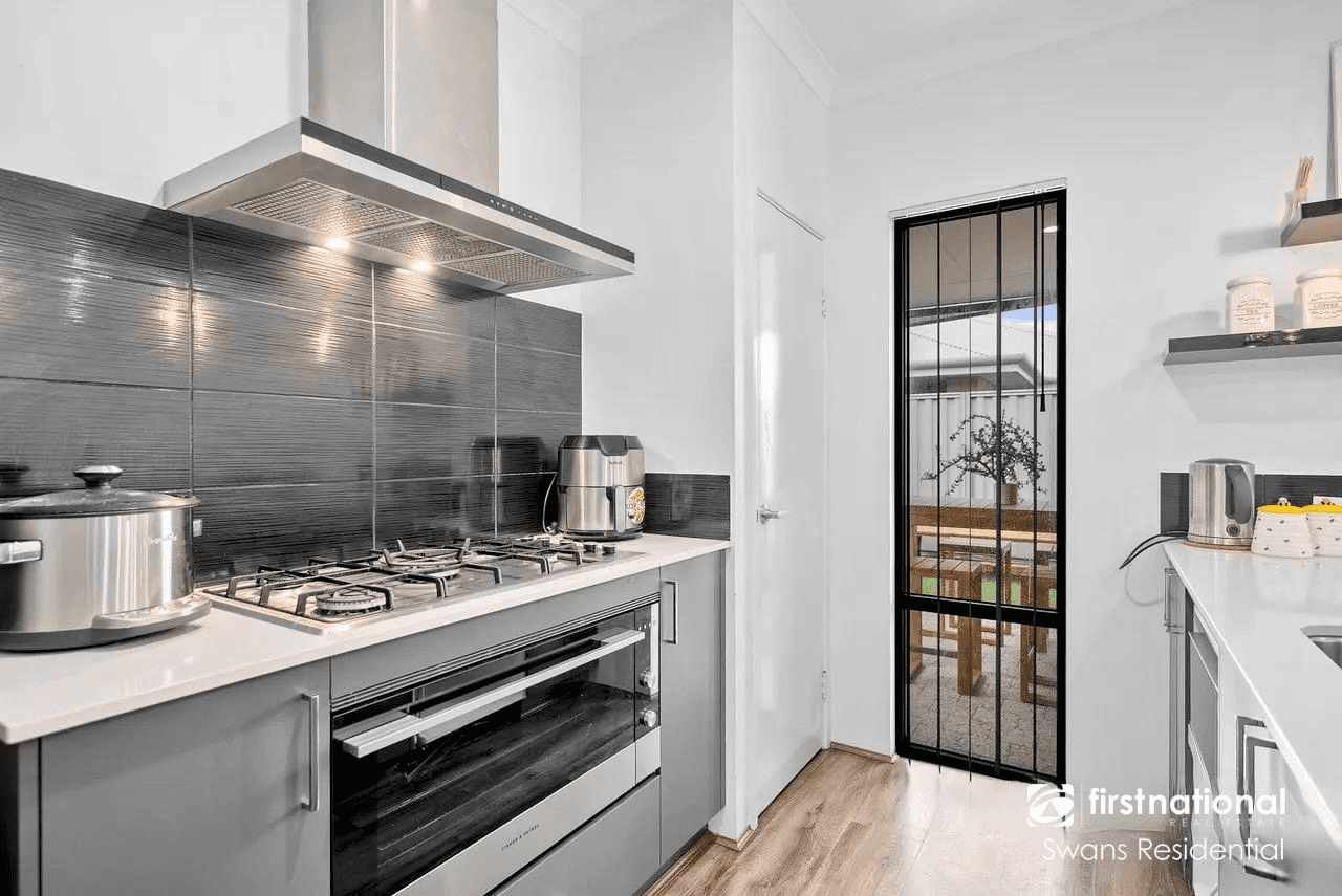 10 Carbrook Way, BRABHAM, WA 6055