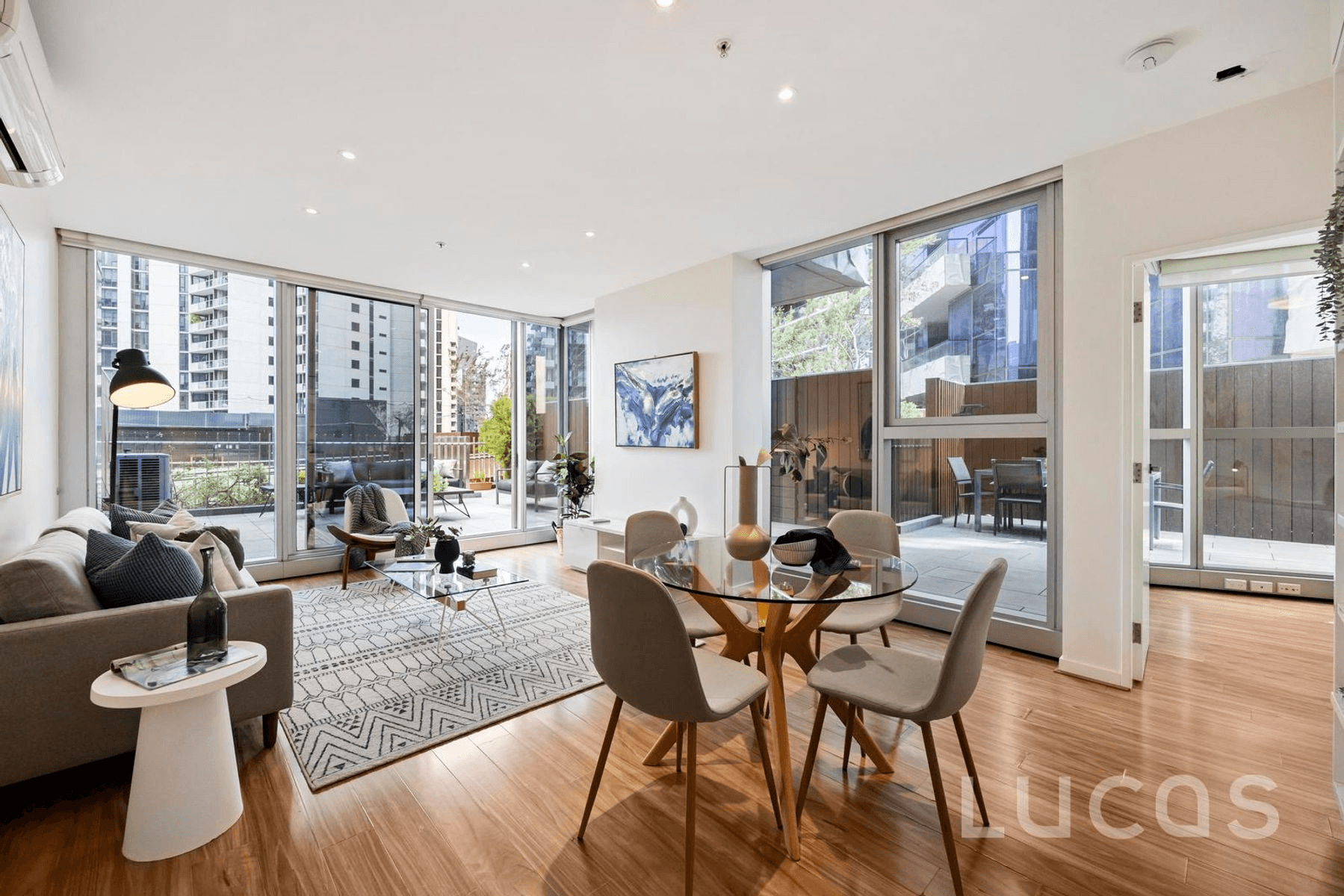 708/231 Harbour Esplanade, Docklands, VIC 3008