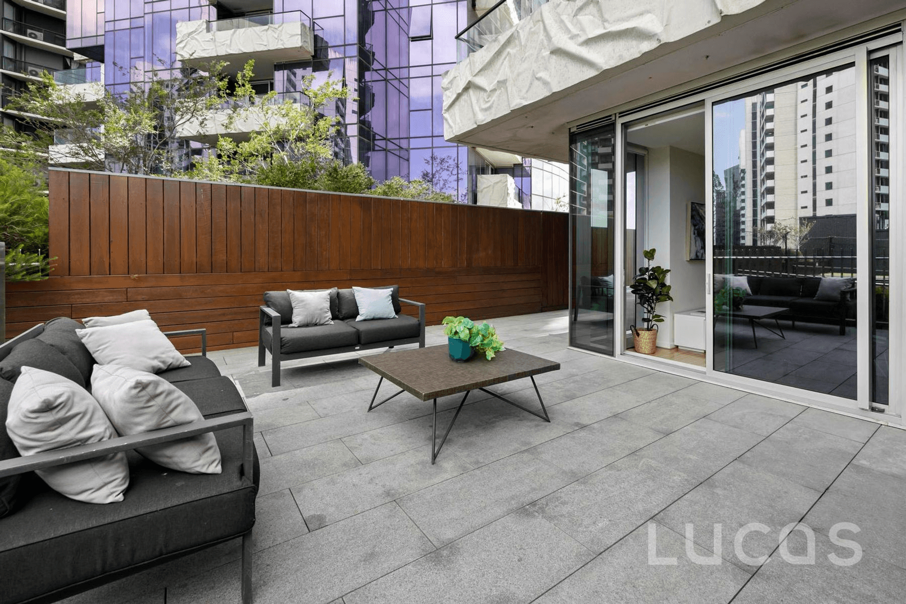 708/231 Harbour Esplanade, Docklands, VIC 3008