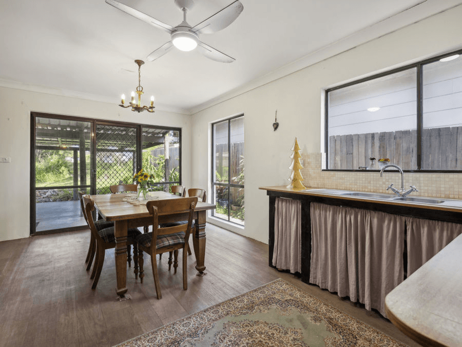 10 Drummer Crescent, EMERALD BEACH, NSW 2456