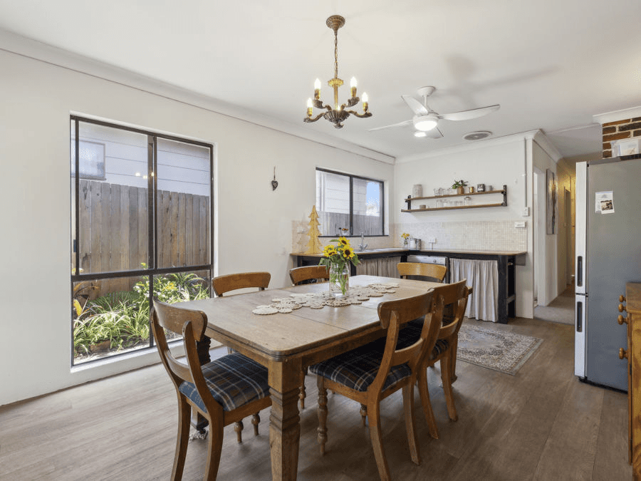 10 Drummer Crescent, EMERALD BEACH, NSW 2456