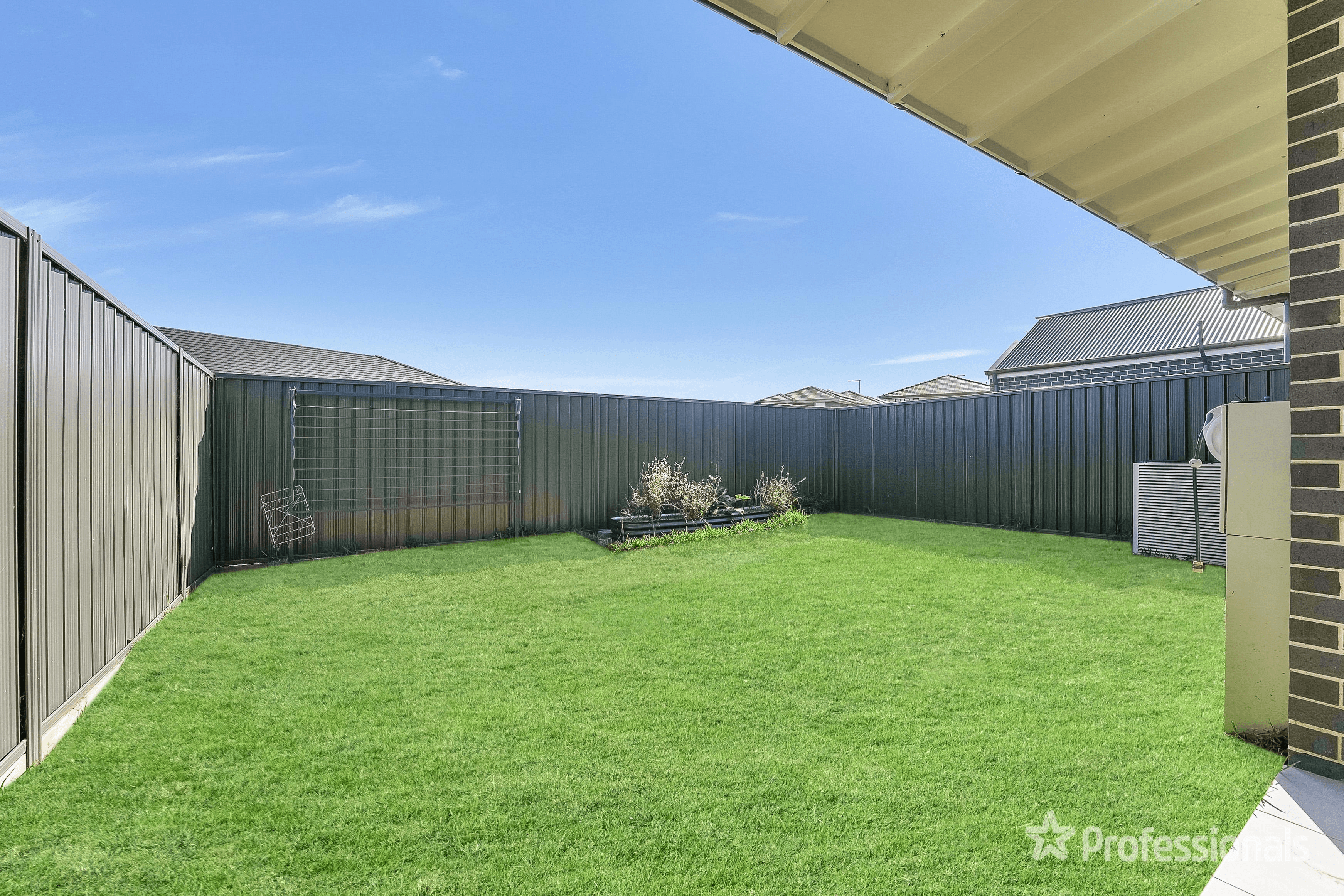 39 Wilhelm Pde, CATHERINE FIELD, NSW 2557