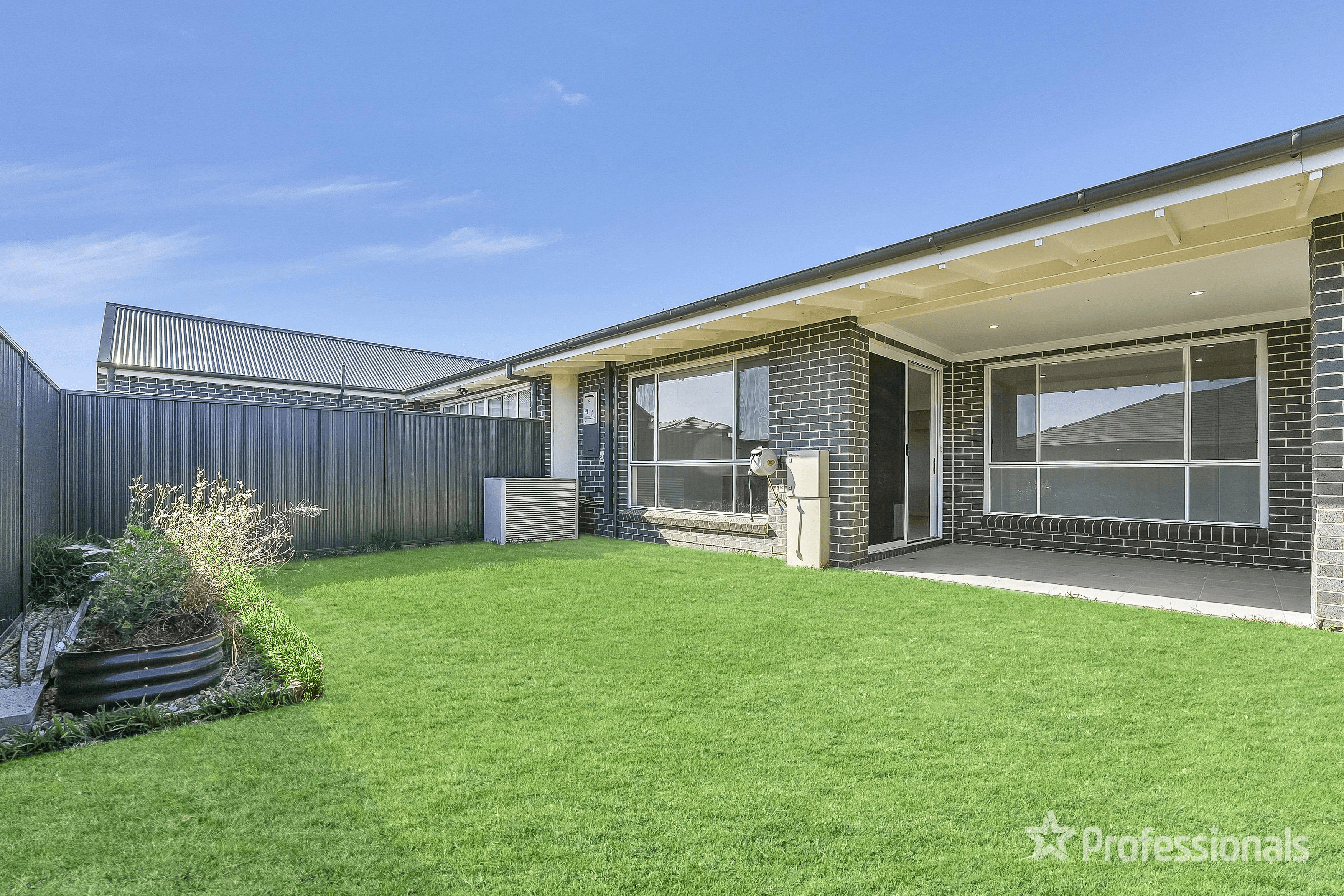 39 Wilhelm Pde, CATHERINE FIELD, NSW 2557