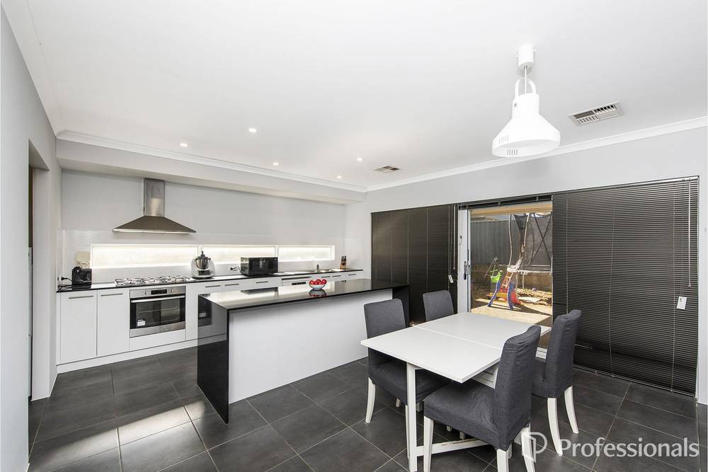 155 Tourmaline Boulevard, BYFORD, WA 6122