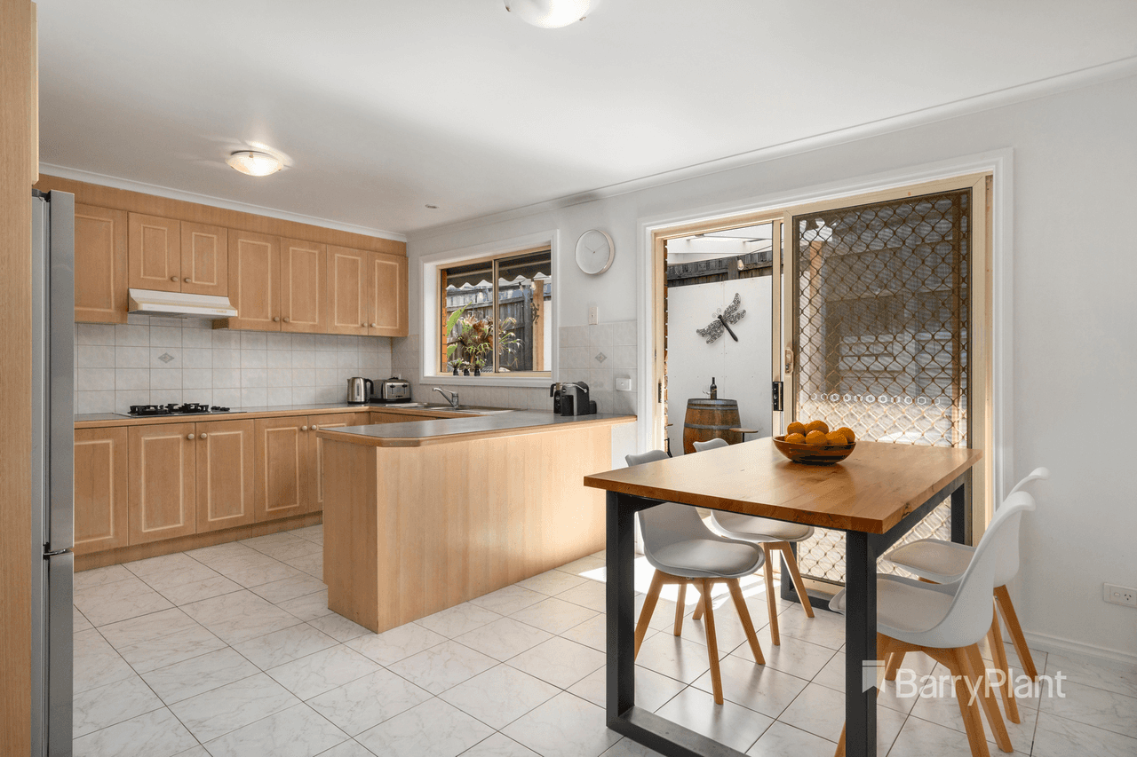 2/96 Hume Street, Greensborough, VIC 3088