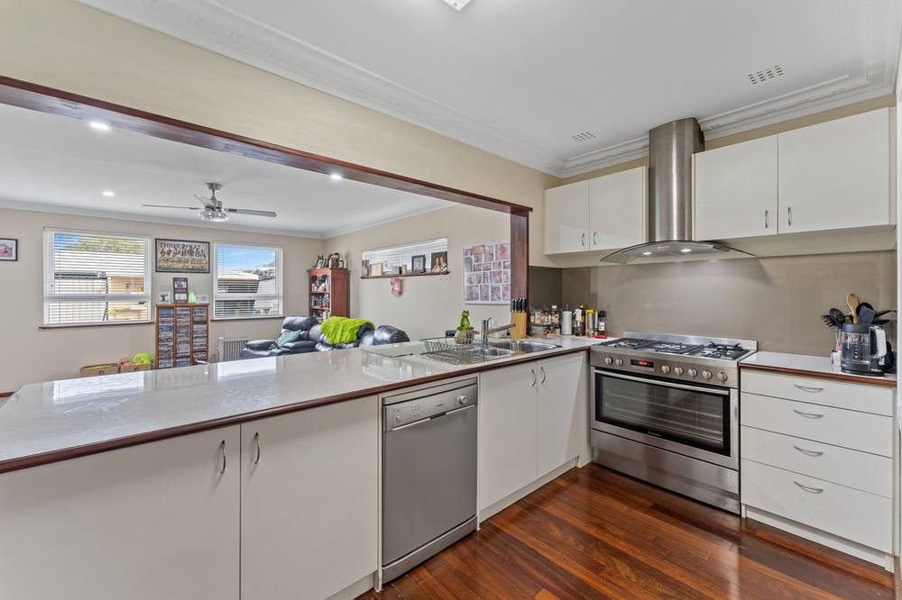 15 Hodges St, SHOALWATER, WA 6169