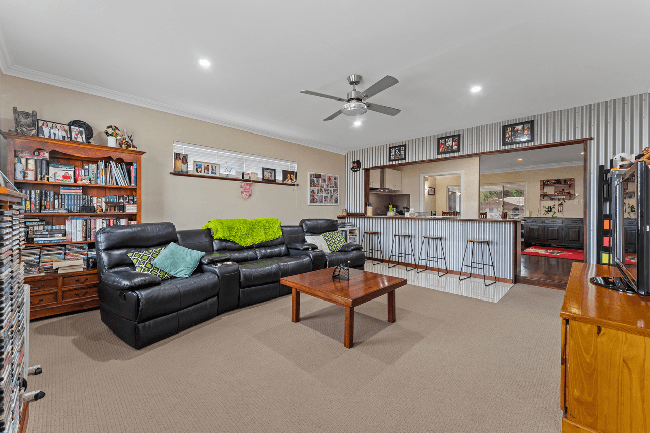 15 Hodges St, SHOALWATER, WA 6169