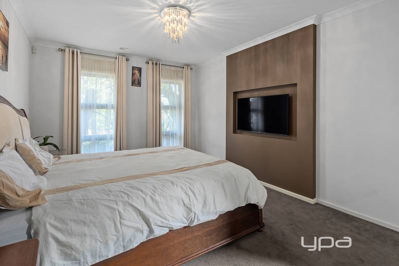 15 Wren Parade, Fraser Rise, VIC 3336