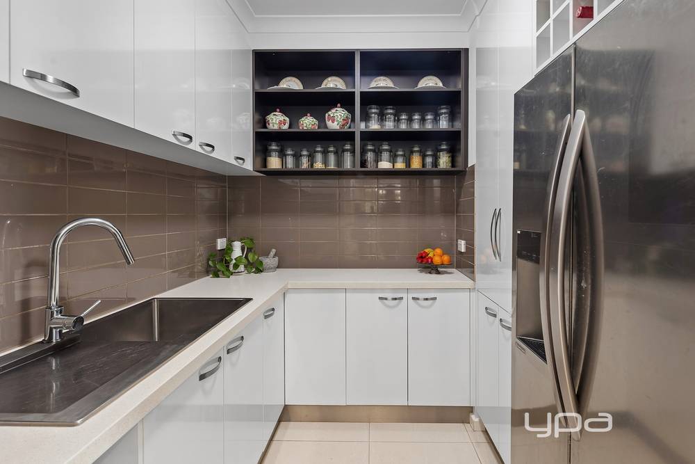 15 Wren Parade, Fraser Rise, VIC 3336