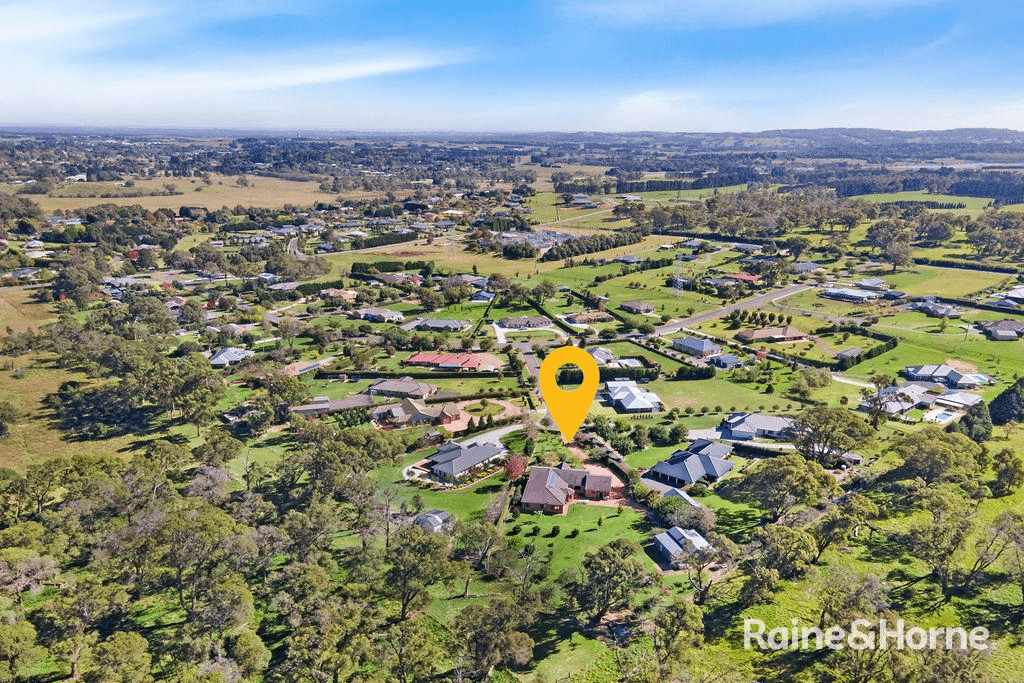 9 Northcott Place, MOSS VALE, NSW 2577