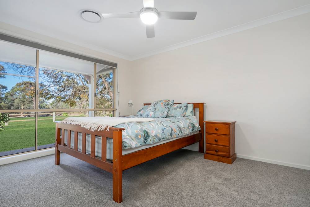 72 Shelleys Lane, Thirlmere, NSW 2572
