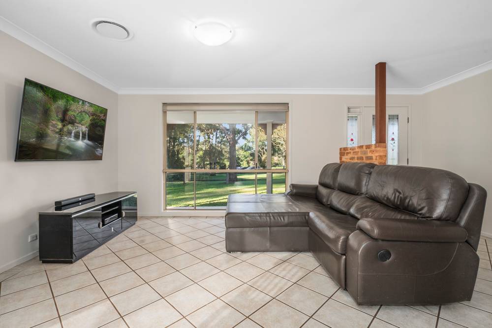 72 Shelleys Lane, Thirlmere, NSW 2572