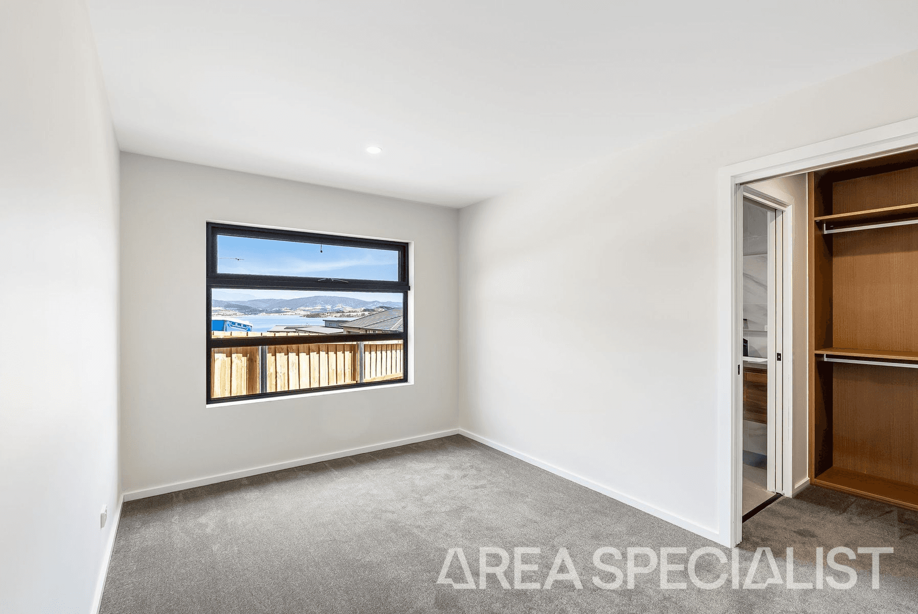 16 Abate Place, Midway Point, TAS 7171