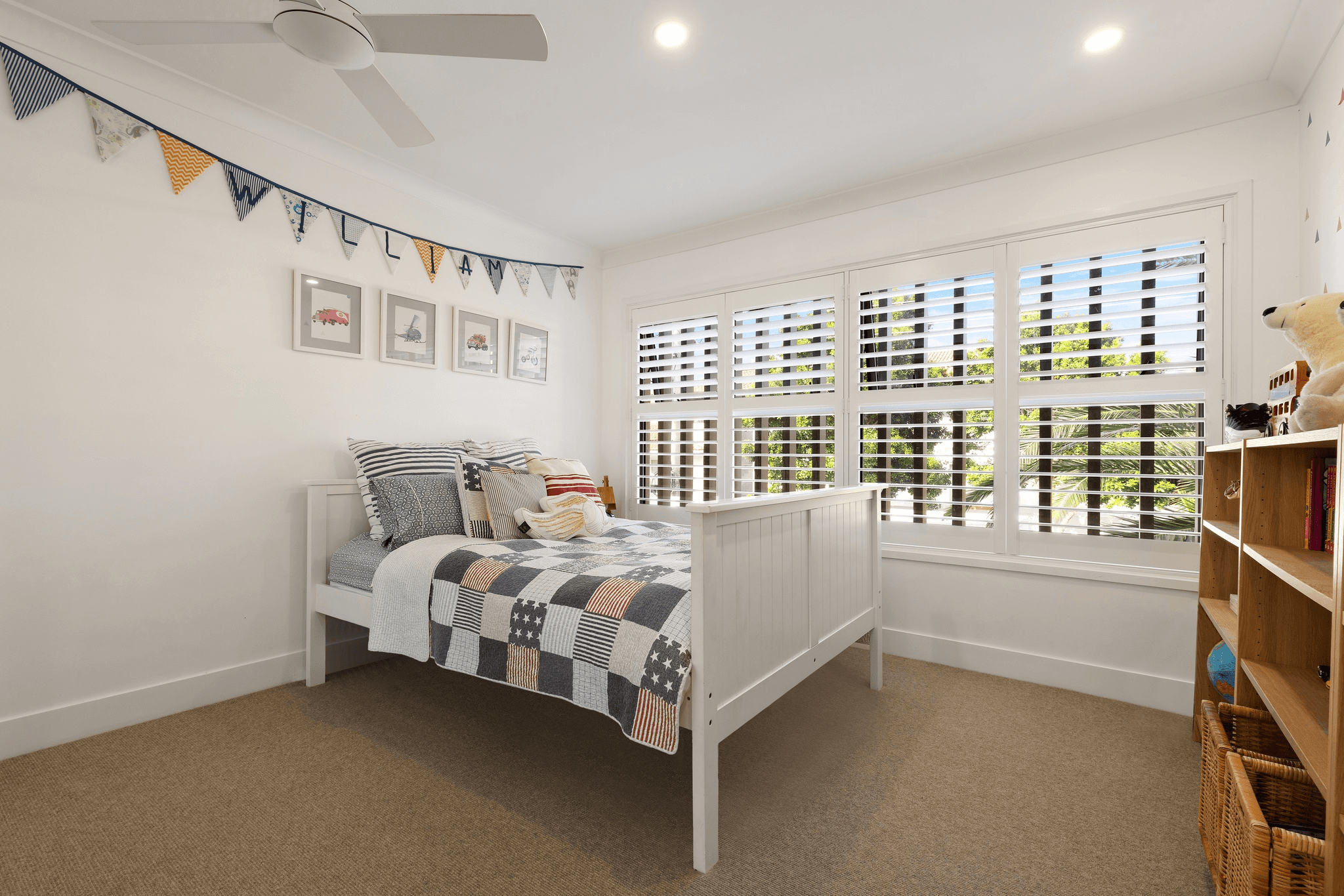 48 The Promenade, ISLE OF CAPRI, QLD 4217