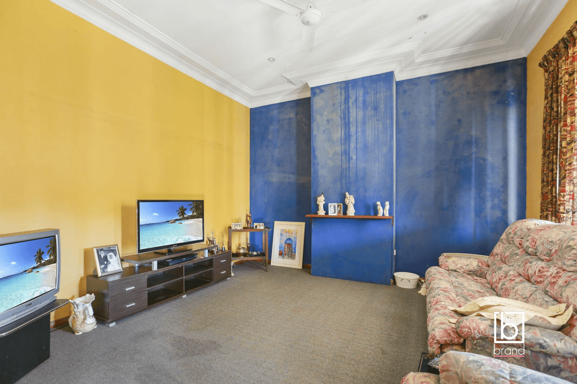 17 York Street, POINT FREDERICK, NSW 2250