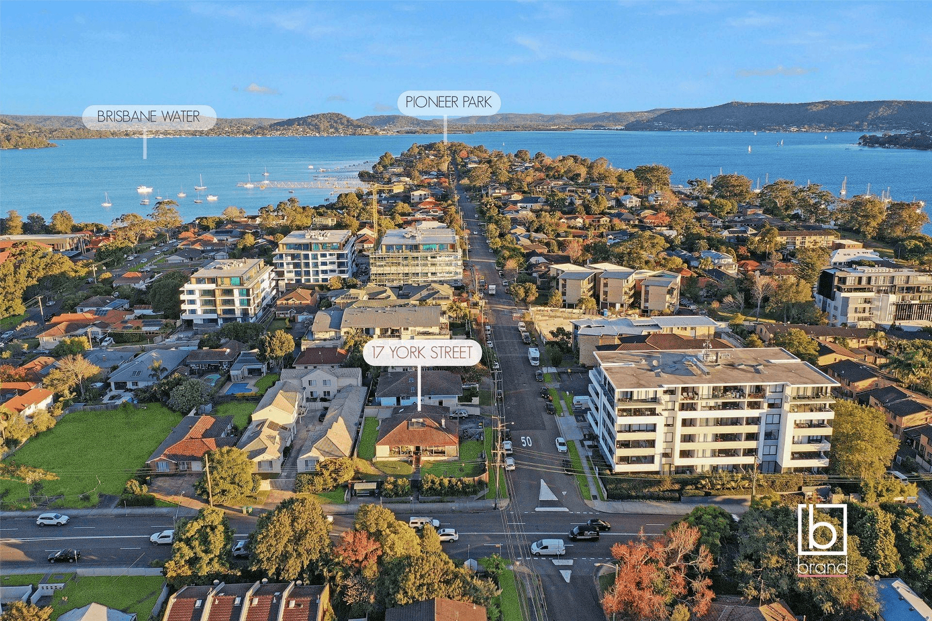 17 York Street, POINT FREDERICK, NSW 2250