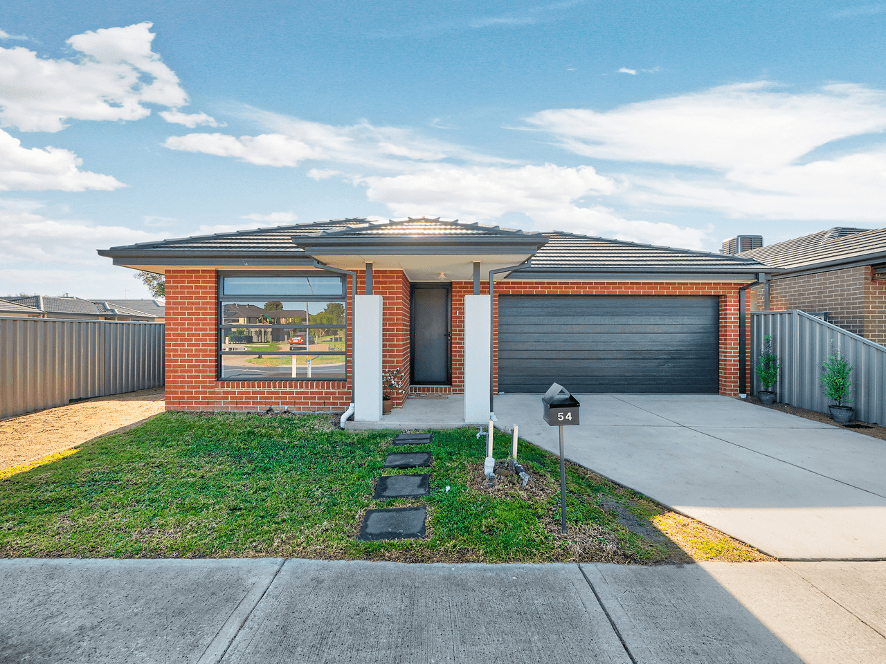 54 Cortula Road, CRANBOURNE EAST, VIC 3977