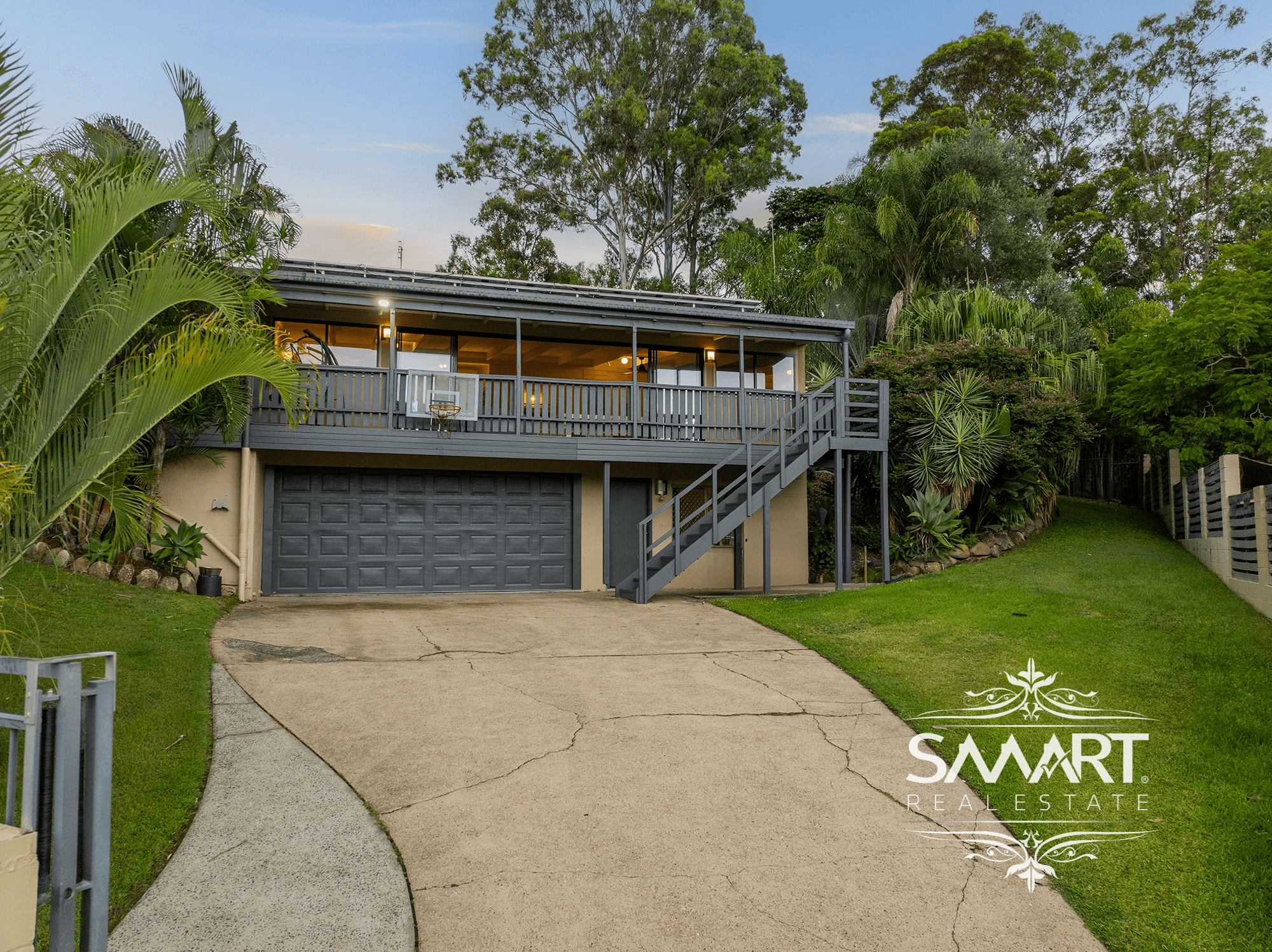 9 Dampier Court, MOLENDINAR, QLD 4214