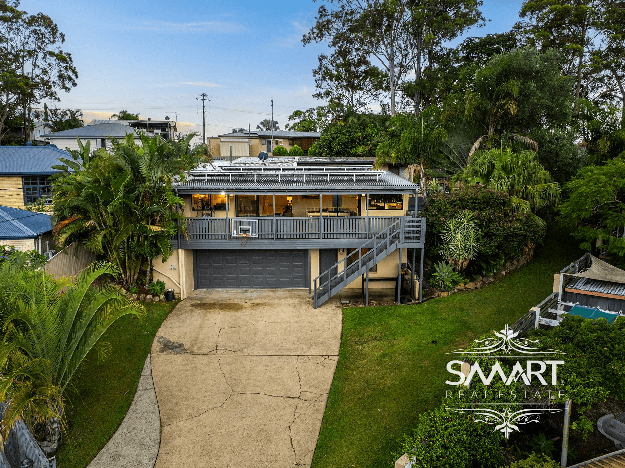 9 Dampier Court, MOLENDINAR, QLD 4214