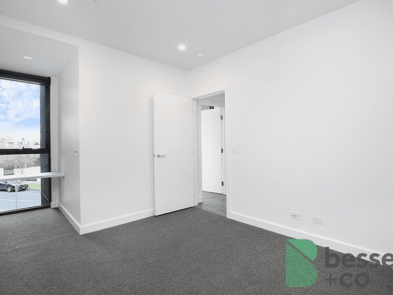 106/88 Orrong Crescent, CAULFIELD NORTH, VIC 3161