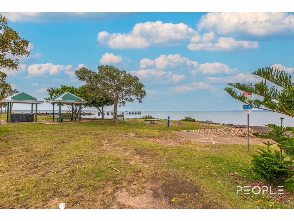 26 Frederick Street, Wellington Point, QLD 4160