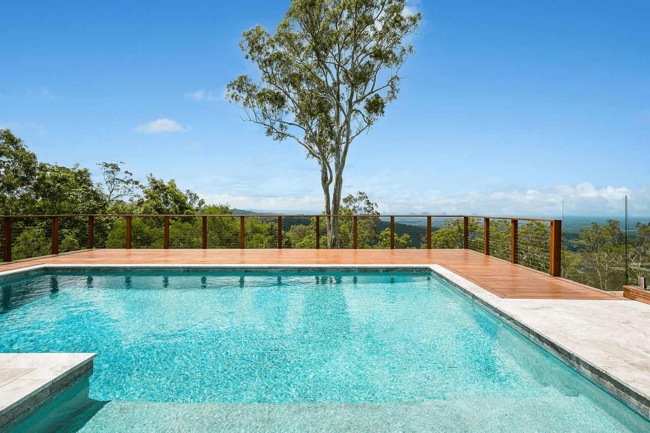 27 Dean Drive, Ocean View, QLD 4521