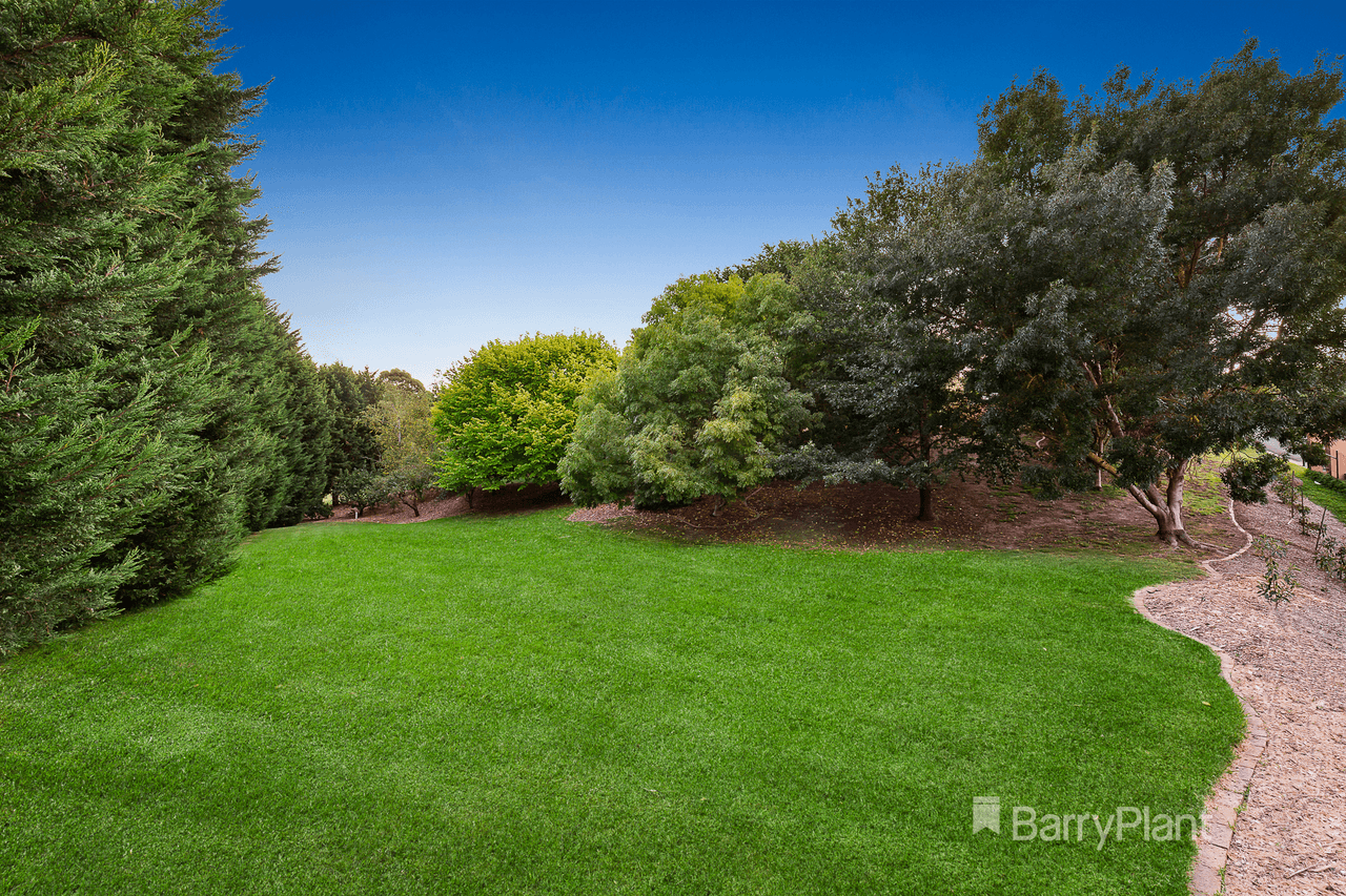 74 Old Warrandyte Road, DONVALE, VIC 3111