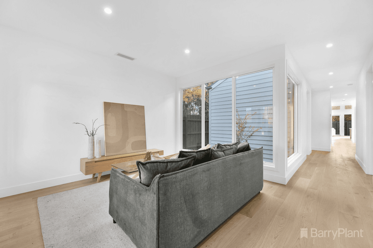 28 Parrs Road, Croydon, VIC 3136