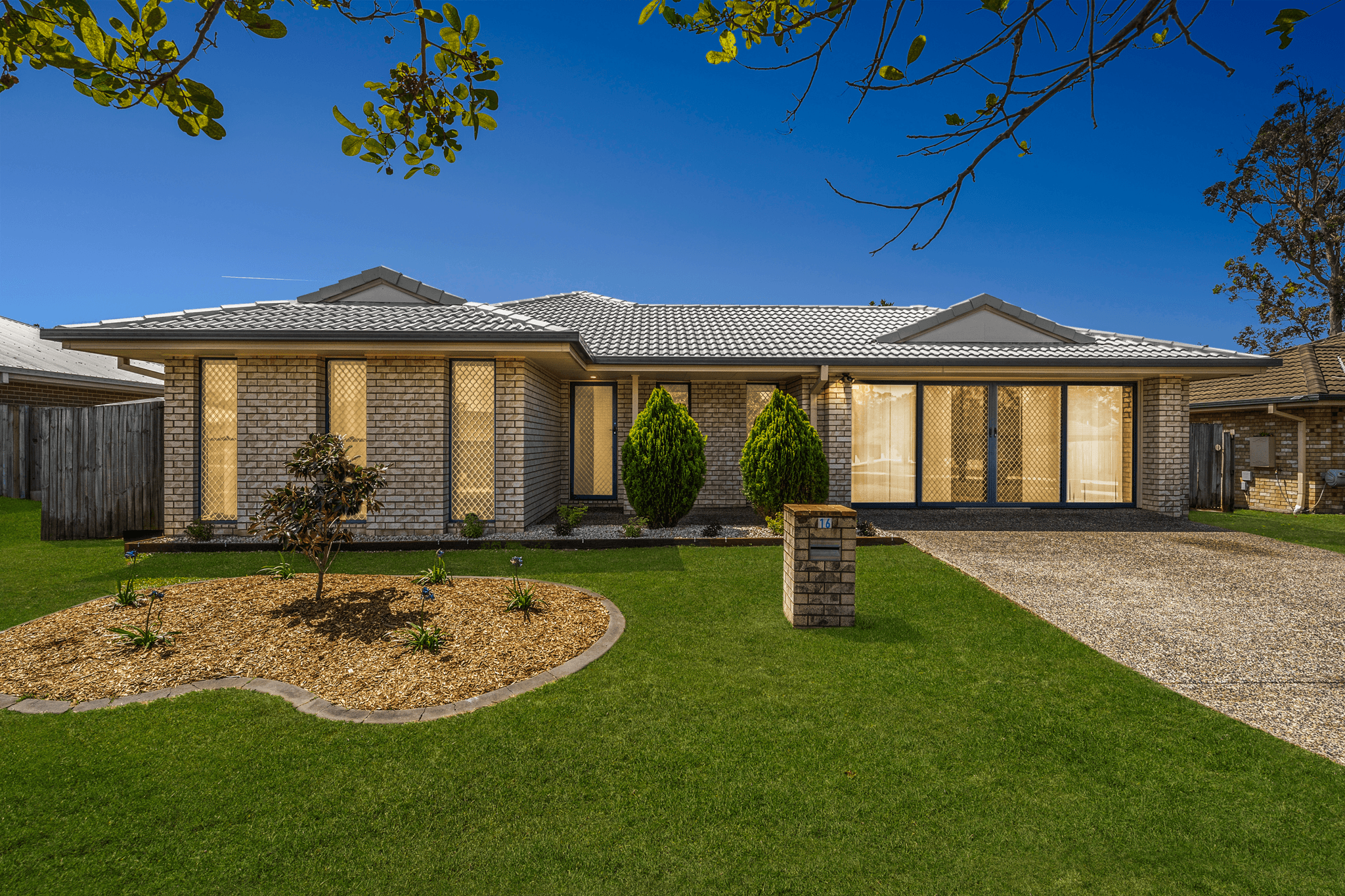 16 Claudia Circuit, Kallangur, QLD 4503