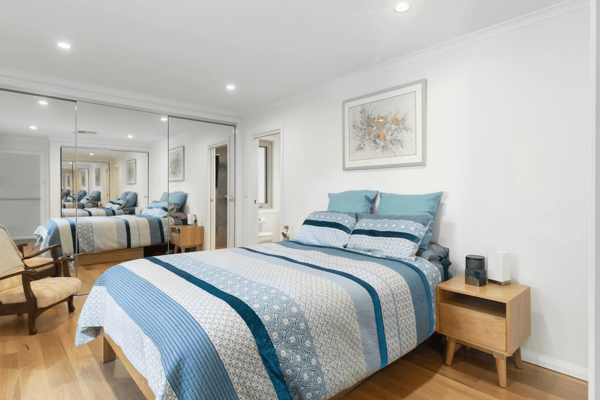 103 Walker Crescent, NARRABUNDAH, ACT 2604