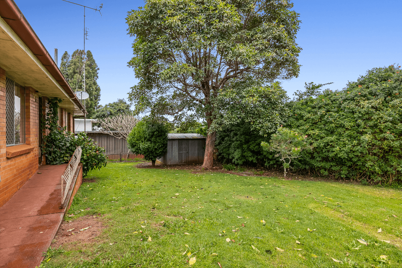 3 Batterbee Street, RANGEVILLE, QLD 4350