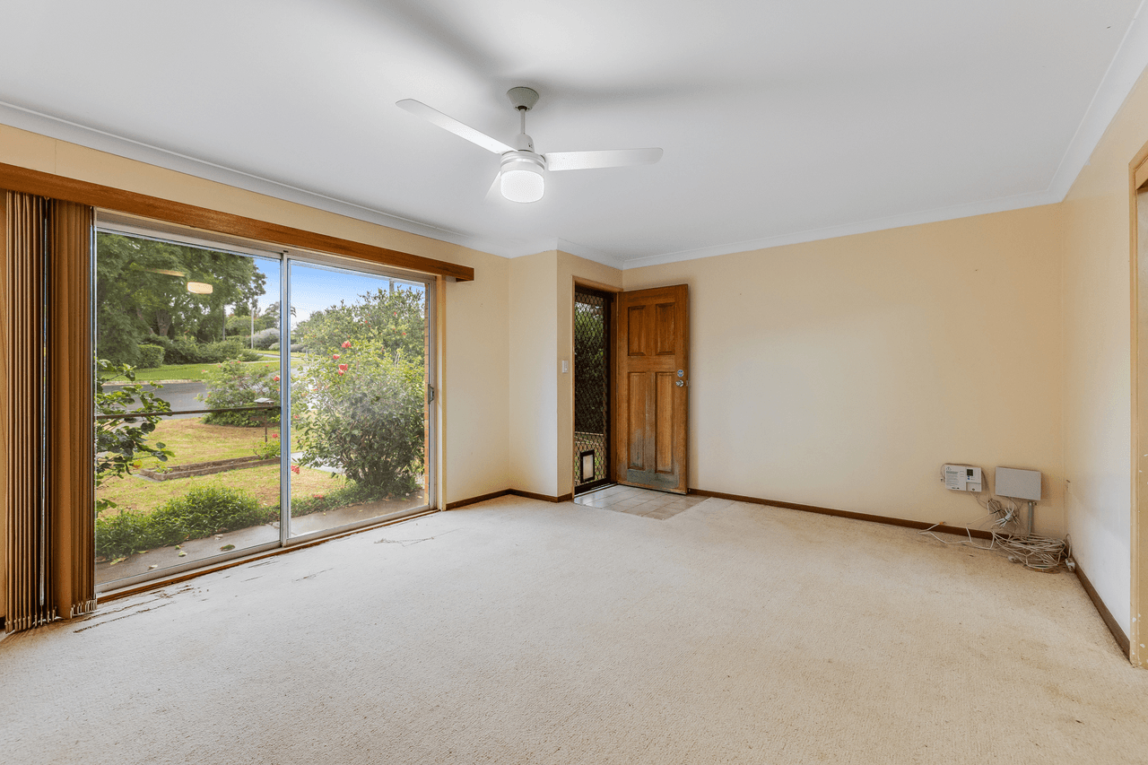 3 Batterbee Street, RANGEVILLE, QLD 4350