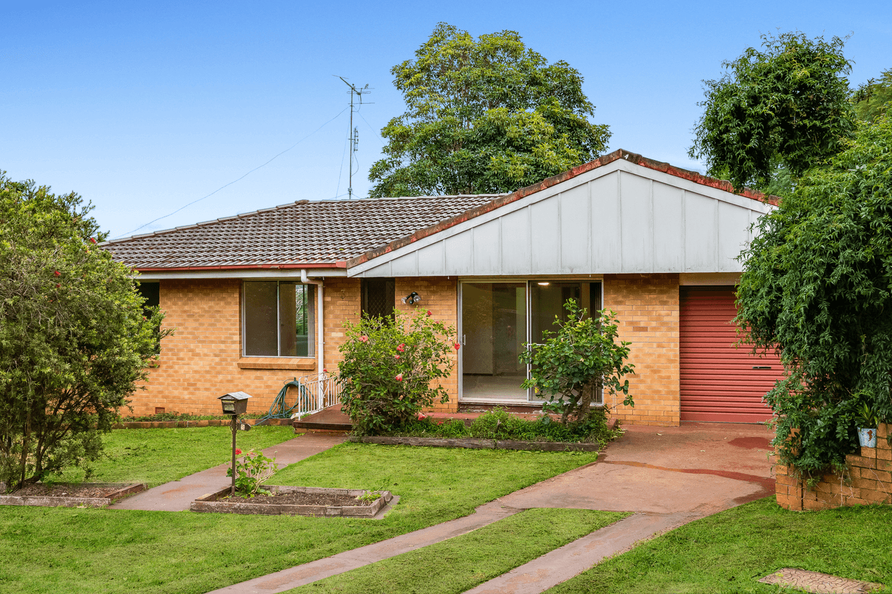 3 Batterbee Street, RANGEVILLE, QLD 4350