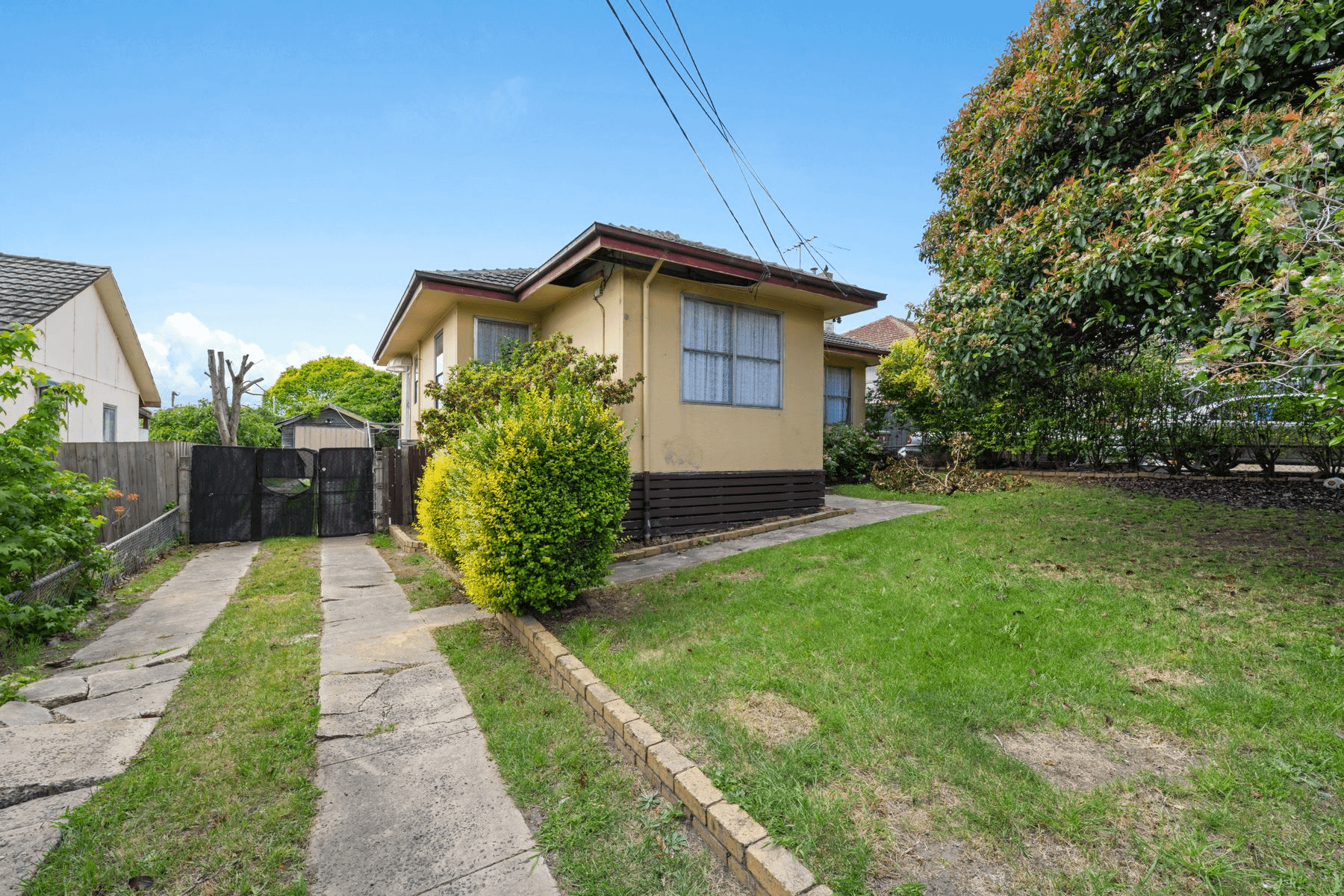 28 Photinia Street, DOVETON, VIC 3177