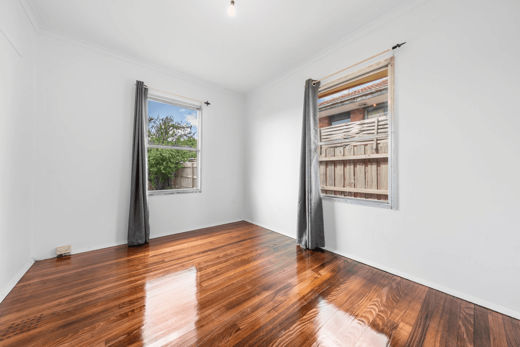 28 Photinia Street, DOVETON, VIC 3177