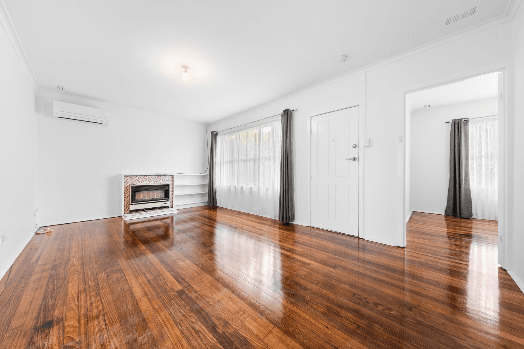 28 Photinia Street, DOVETON, VIC 3177