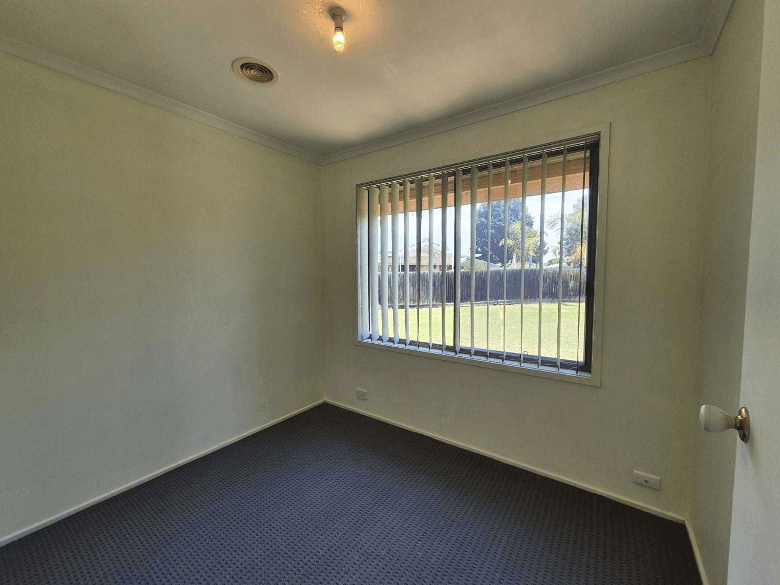 4 Helder Court, Melton West, VIC 3337