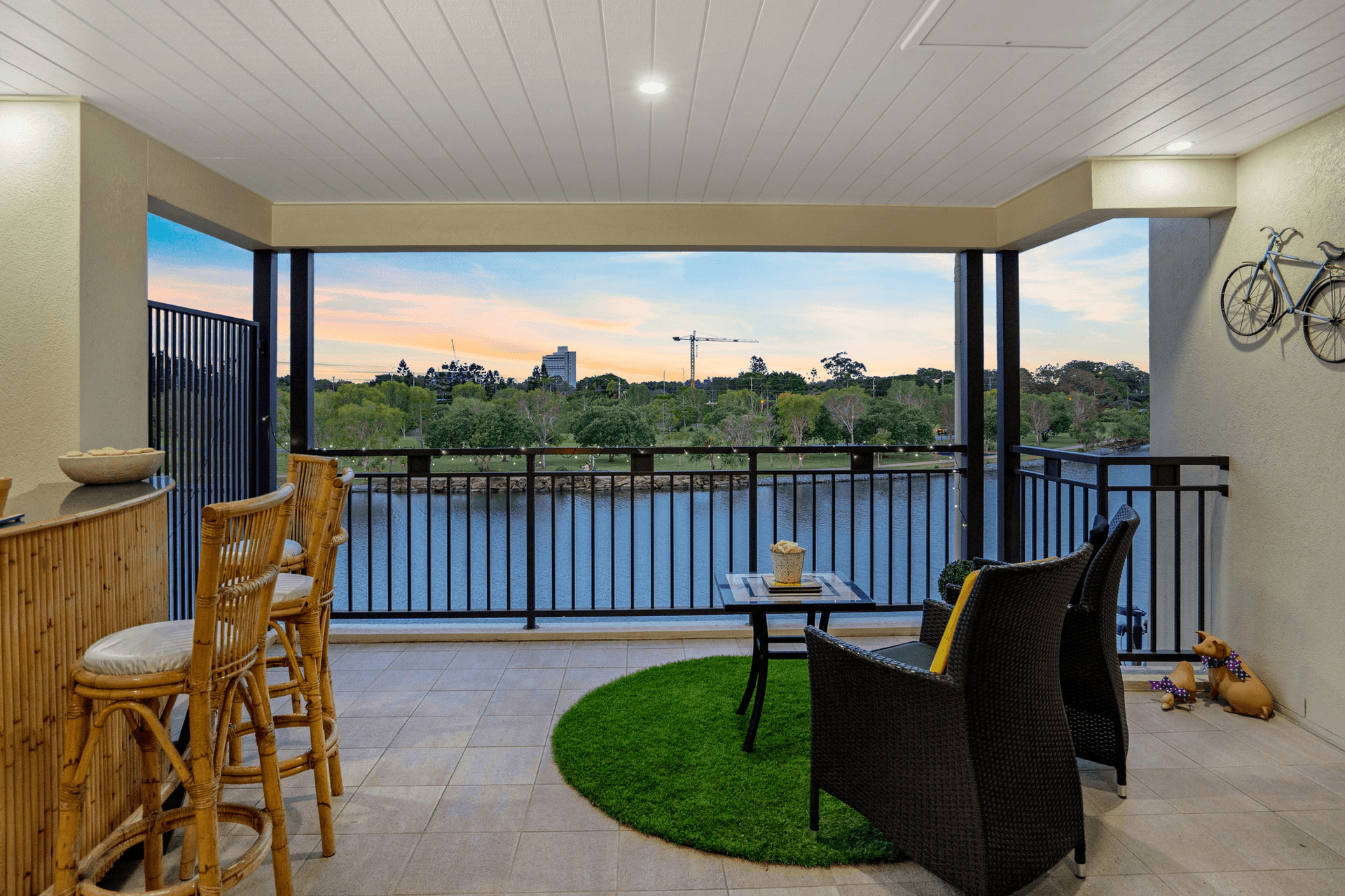 3009 The Boulevard, Carrara, QLD 4211