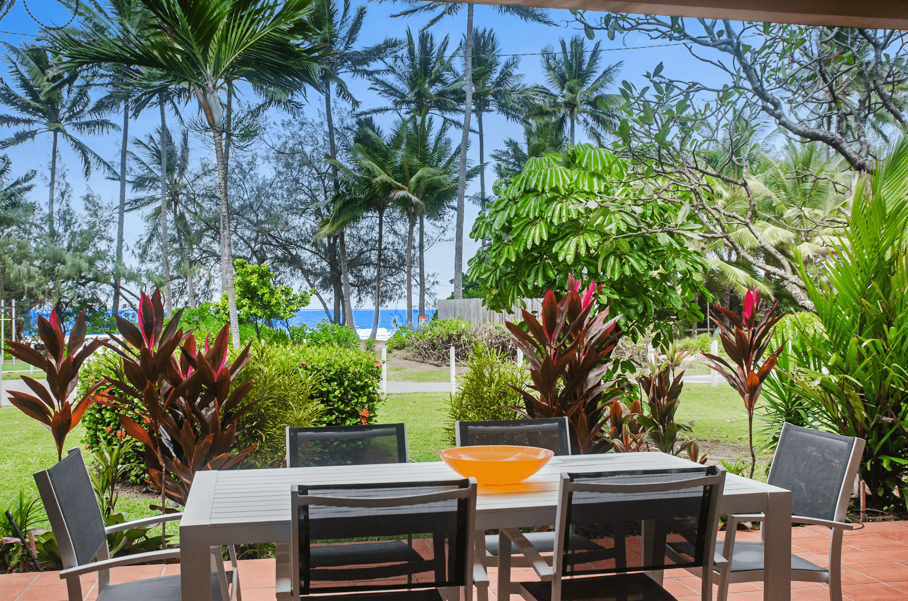 1/5 Esplanade, PORT DOUGLAS, QLD 4877