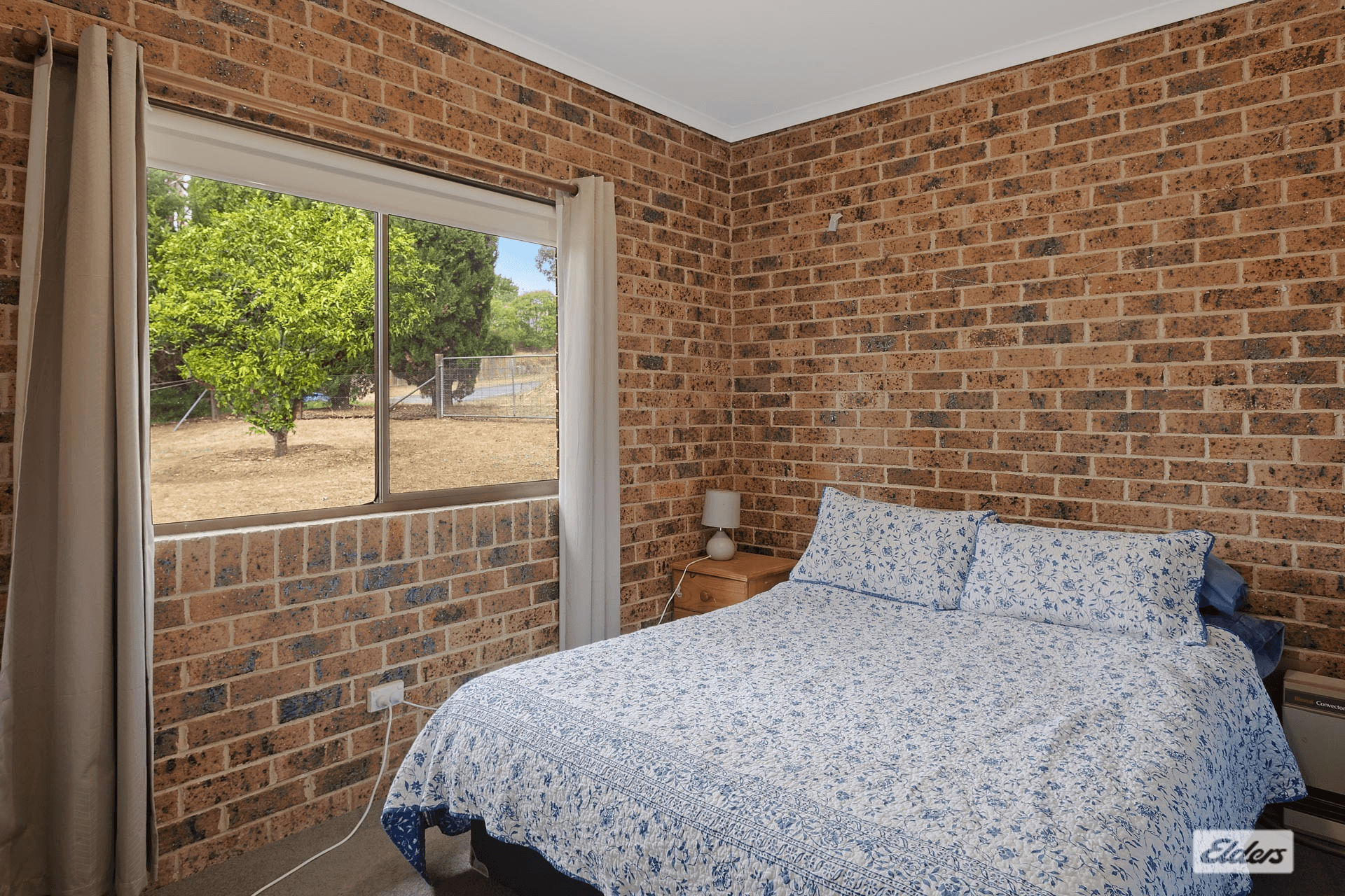 98 East Street, Bega, NSW 2550