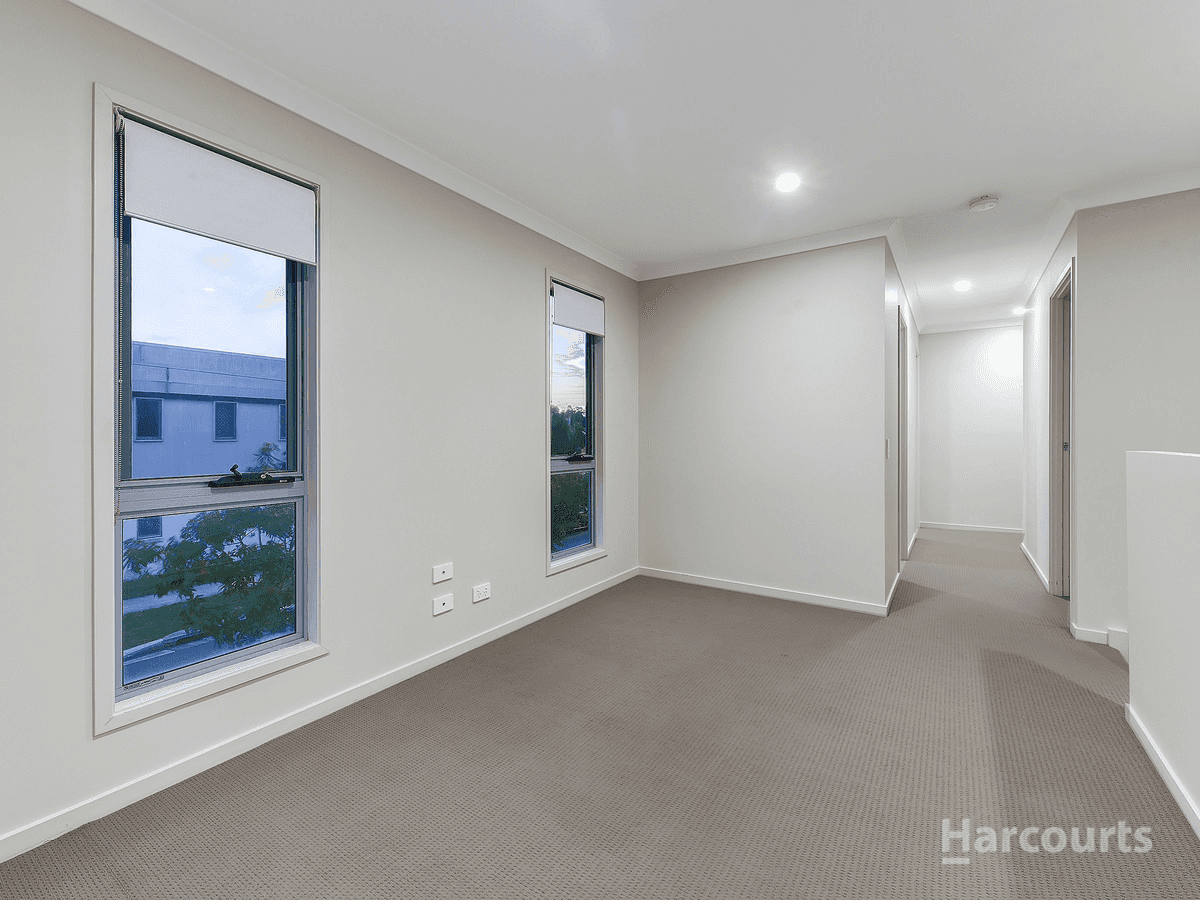 15 Macquarie Circuit, Fitzgibbon, QLD 4018