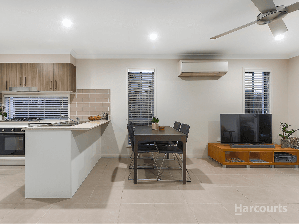 15 Macquarie Circuit, Fitzgibbon, QLD 4018